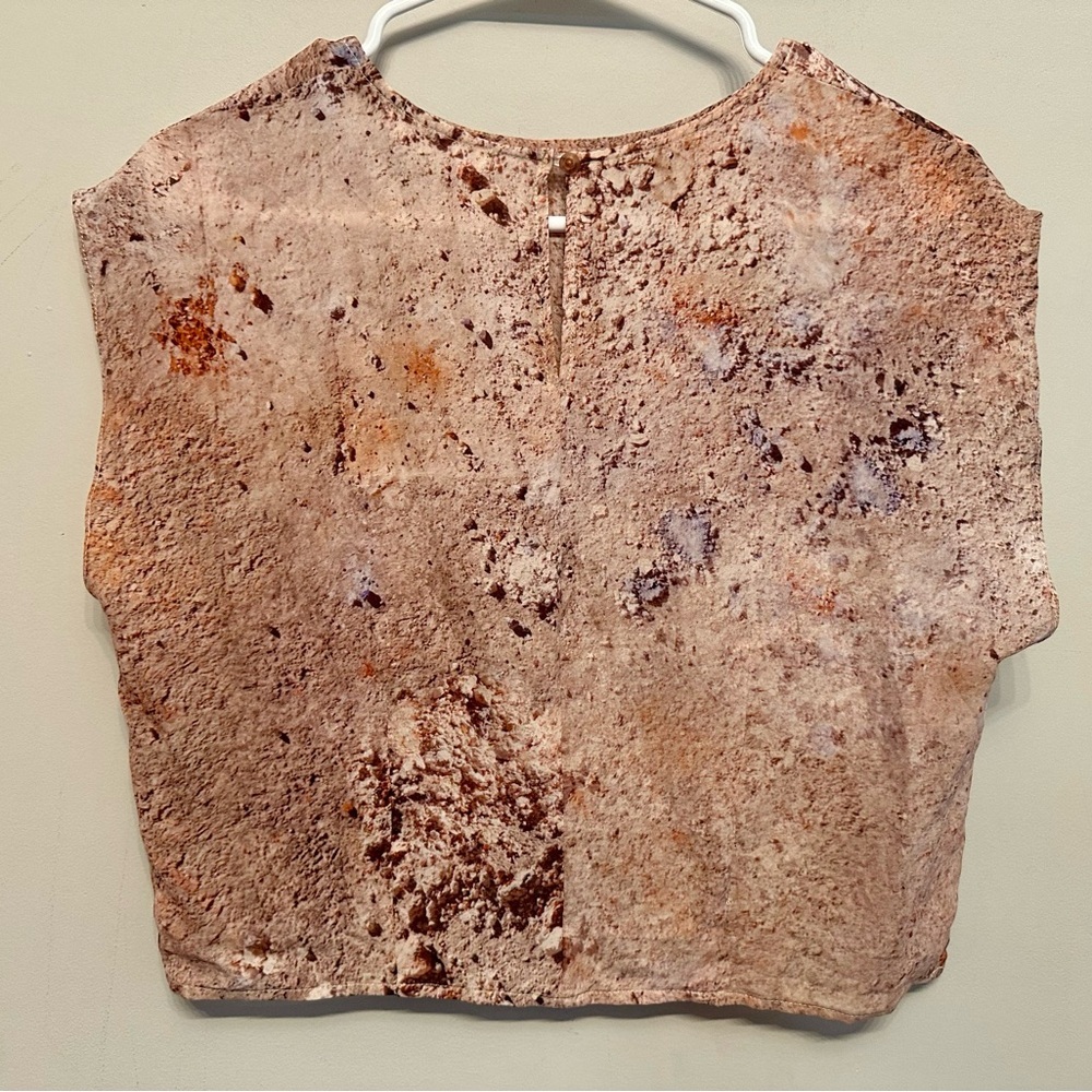 Suki & Solaine Desert Rock Print Geographic Inspired Crop Top XS - Picture 3 of 4